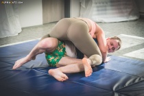 A C C O M P 097 Action Debut Buff Beth 02107 Mixed Wrestling